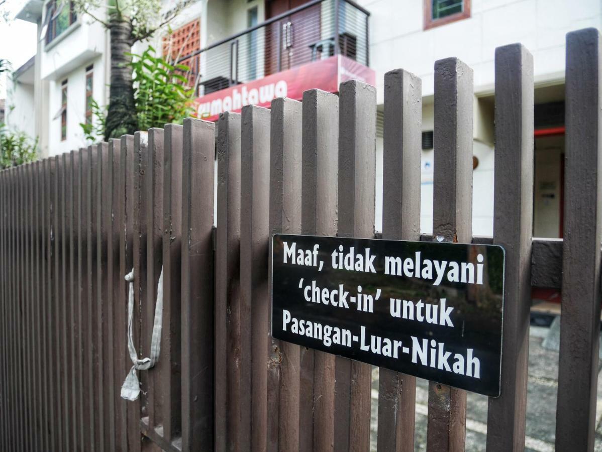 Rumah Tawa Hotel Syariah บันดุง ภายนอก รูปภาพ